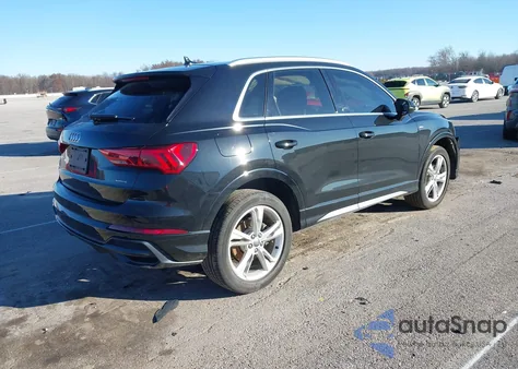 2020 Audi Q3 Premium 45 Tfsi S Line Quattro Tiptronic z USA, uszkodzony, nr VIN WA1DECF36L1042929